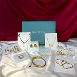 Load image into Gallery viewer, Jewels of her Heart Jewellery Box
