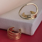 Load image into Gallery viewer, Golden Curve Statement Ring
